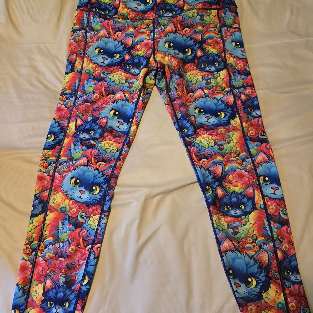 Constantly Varied Gear Vibrant Cat Print Leggings